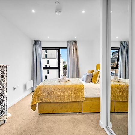 Luxurious & Glamorous Centrally Located 2 Bedroom 2 Bathroom Apartment - Central Birmingham - Secure Parking - Netflix Exterior foto