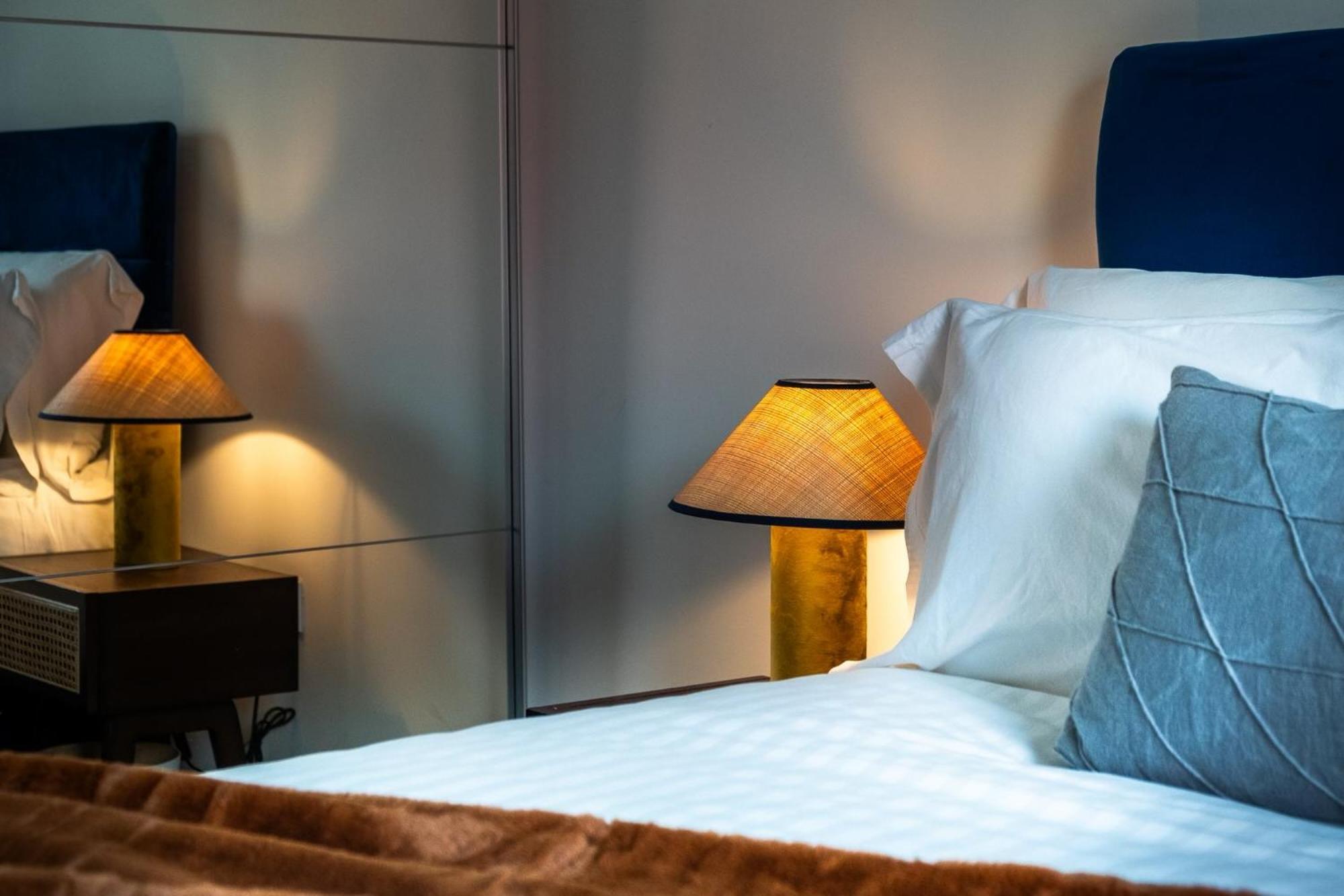 Luxurious & Glamorous Centrally Located 2 Bedroom 2 Bathroom Apartment - Central Birmingham - Secure Parking - Netflix Exterior foto